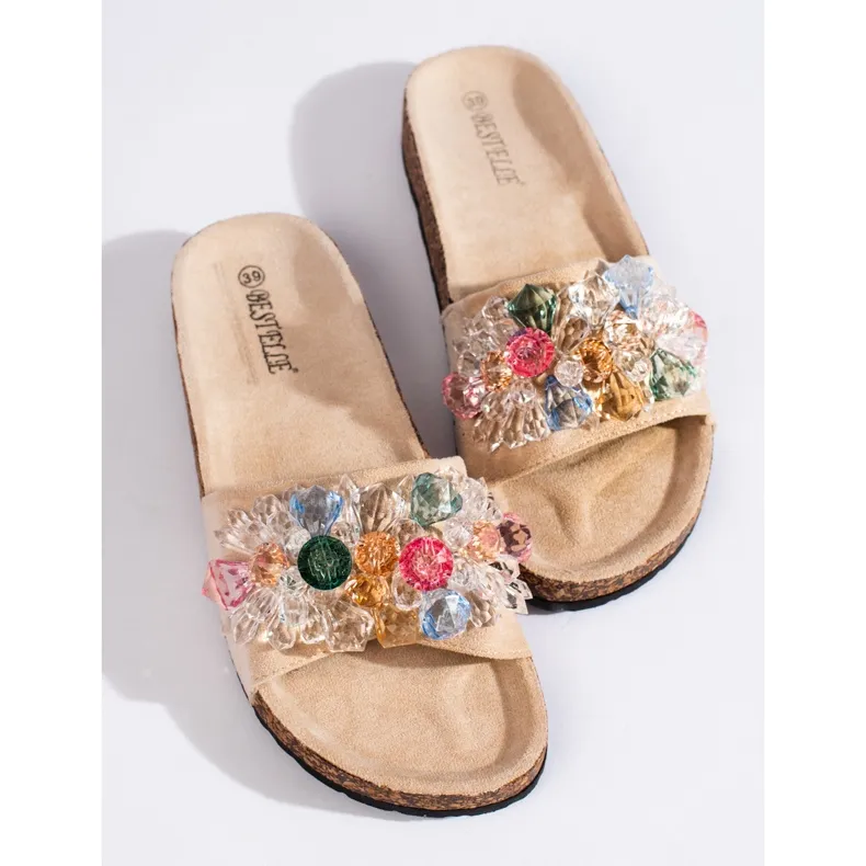 Chaussons femme en daim beige