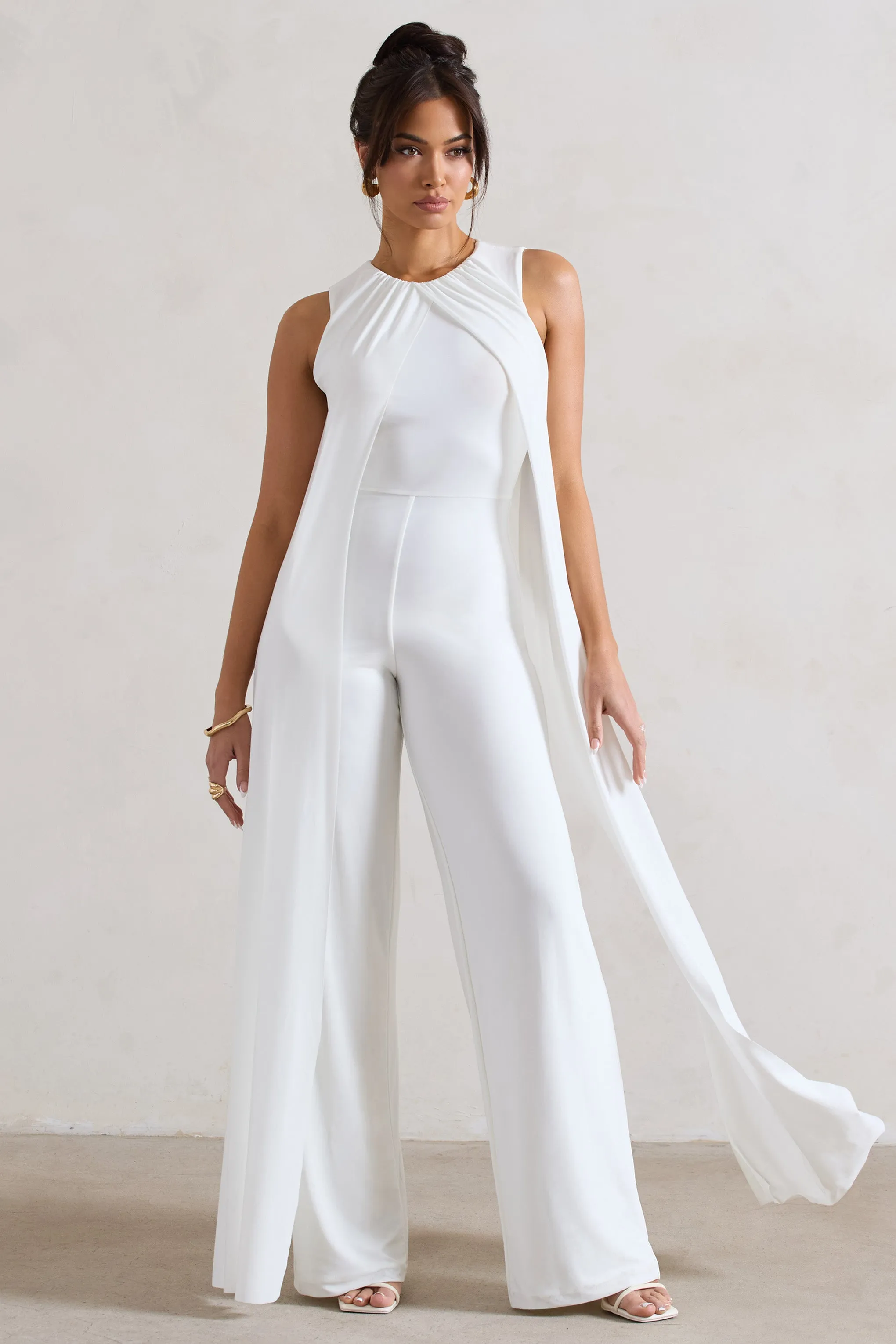 Essence | Combinaison blanche à cape encolure haute et jambes larges